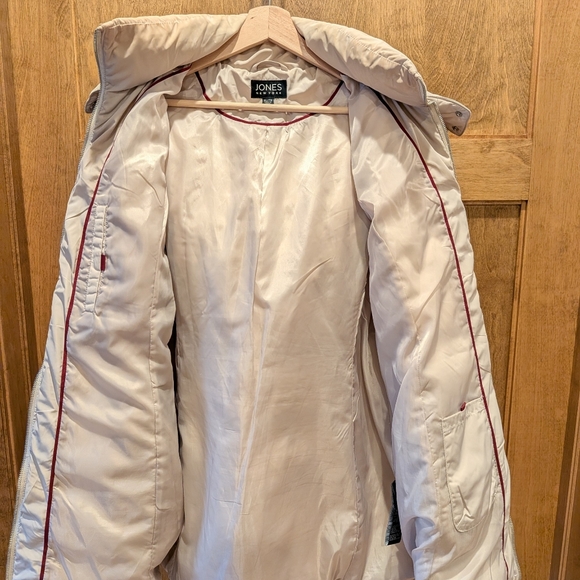 Tan/Cream Color Quilted Coat with Faux Fur Trim, Jones New York, Size XL - Picture 5 of 9